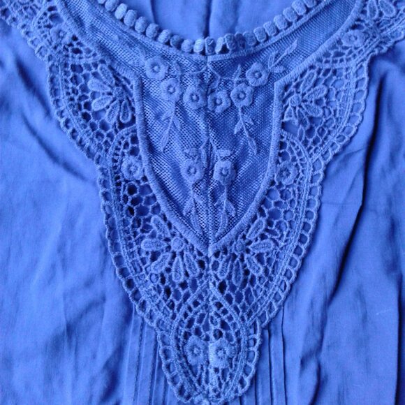 Blue Cotton & Lace Tank Top - Picture 3 of 6